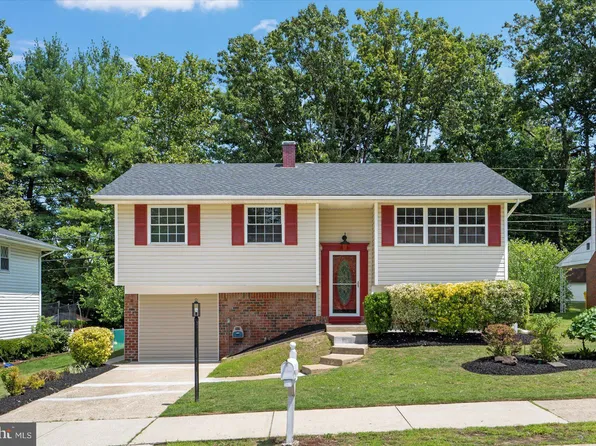 8124 Phirne Rd E, Glen Burnie, MD 21061