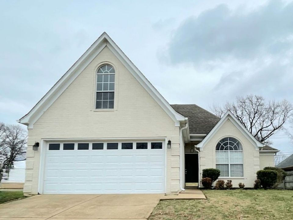 1st image of 8754 Cat Tail Dr