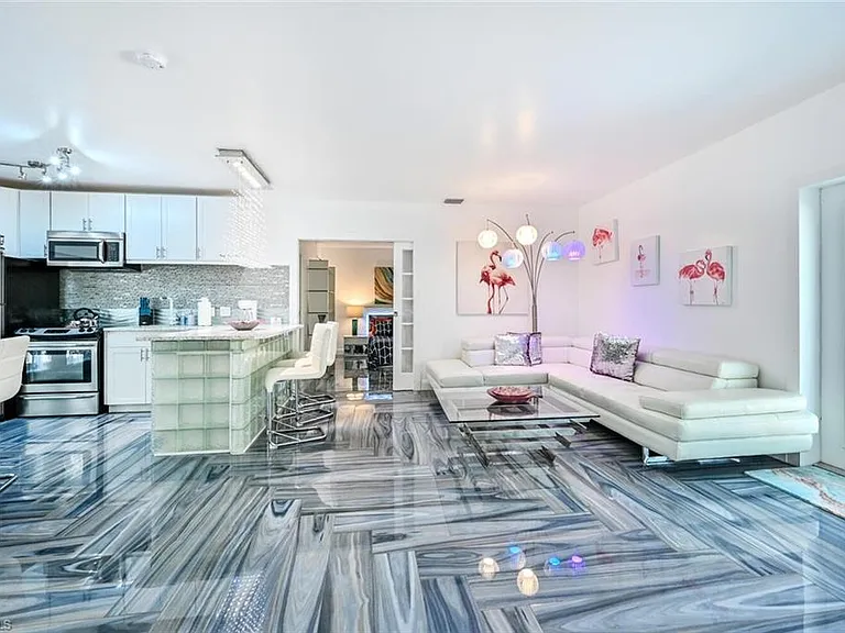 5940 English Oaks Ln — Photo 14