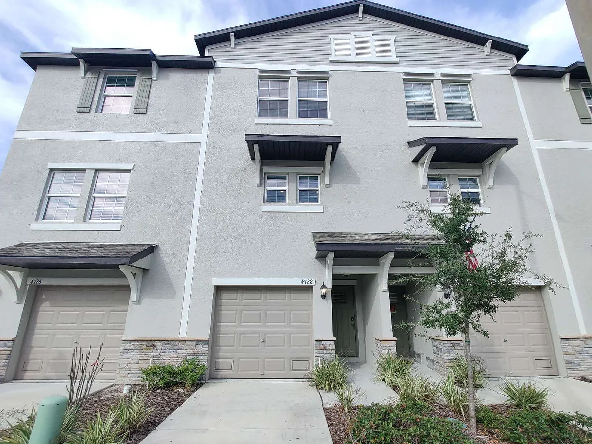 Property Image 2 - 4728 Pickering Harbor Pl