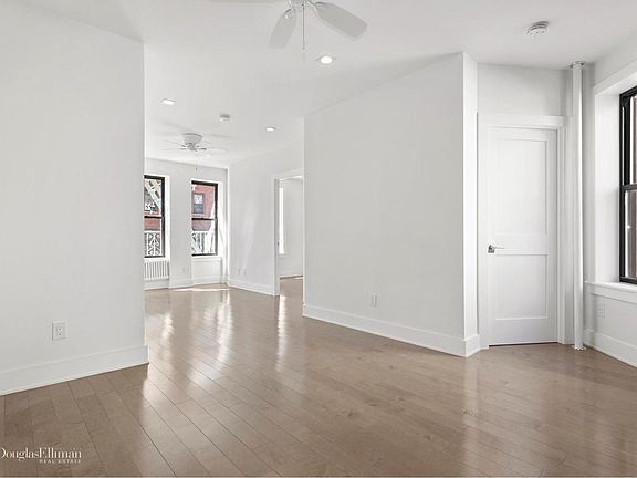 4th image of 321 E 12th St APT 21