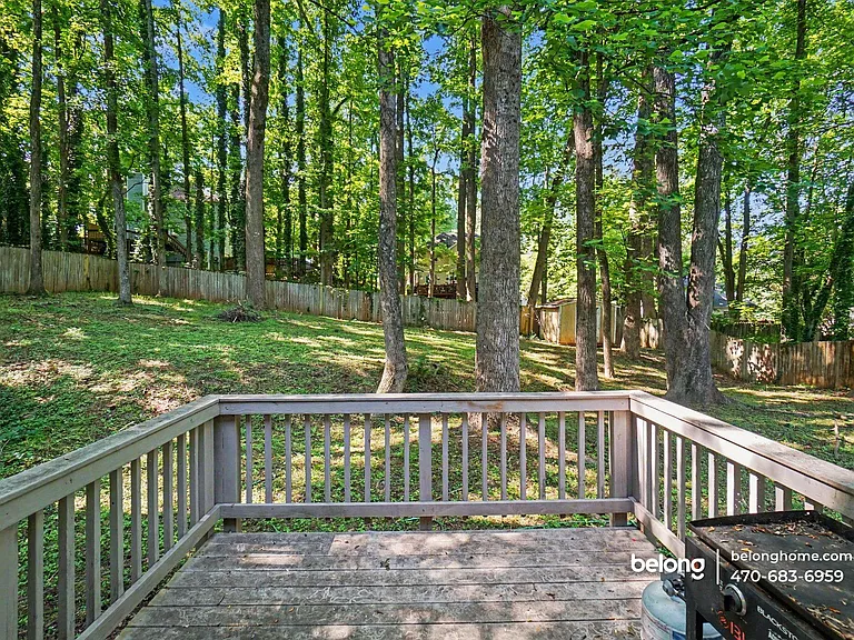 2485 Zachary Woods Dr NW — Photo 7