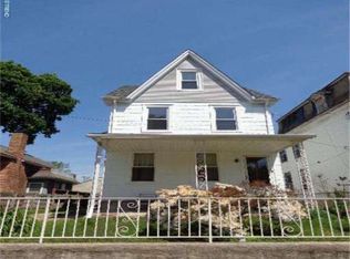 8034 Walker St, Philadelphia, PA 19136