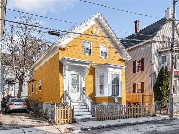 73 W 4th St, Lowell, MA 01850