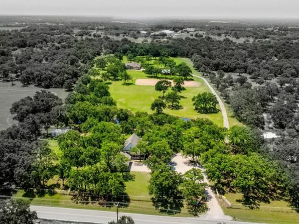 4769 Greenwood Rd, Weatherford, TX 76088