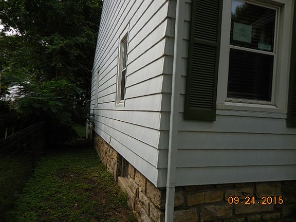 3rd image of 2009 W 47th Ter