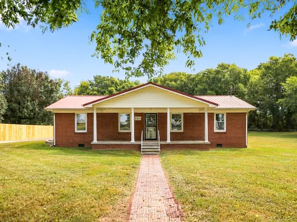 204 Canaan Rd, Mount Pleasant, TN 38474