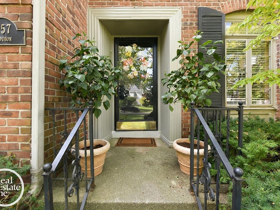 1257 Audubon Rd, photo 2