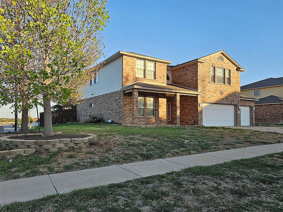 1st image of 2306 Scott Dr