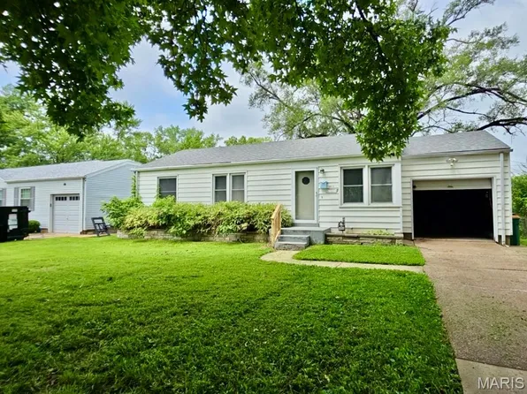10413 Ewell Dr, Saint Louis, MO 63137