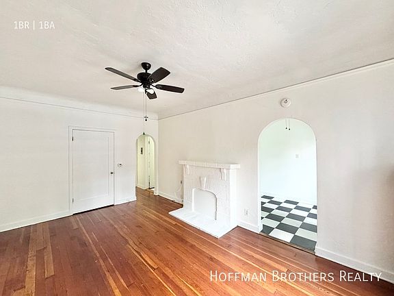 2nd image of 642 S Cochran Ave #102A
