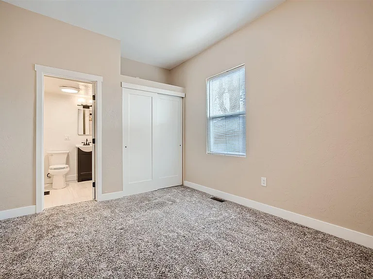 Main bedroom
