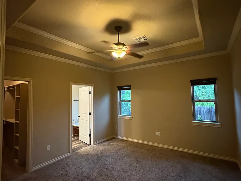 301 Timber Ln — Photo 9
