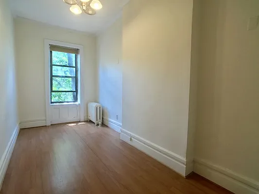 Rented by Sovereign Associates | media 8