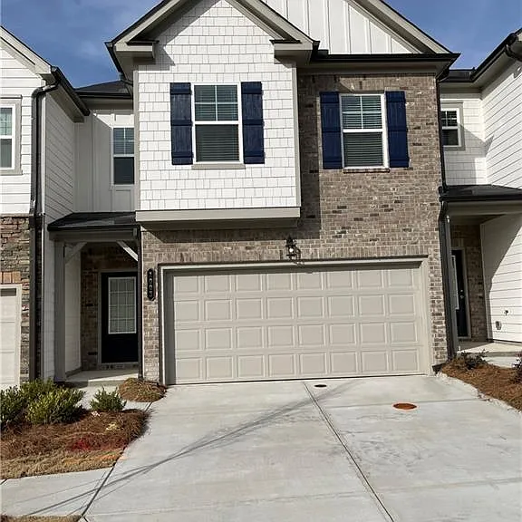 1003 Ramon Dr — Photo 1