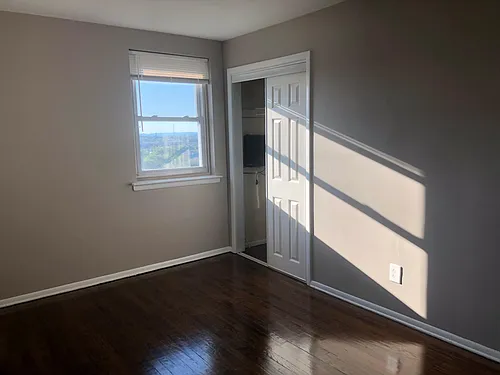 9 Bentley Ave Photo 1