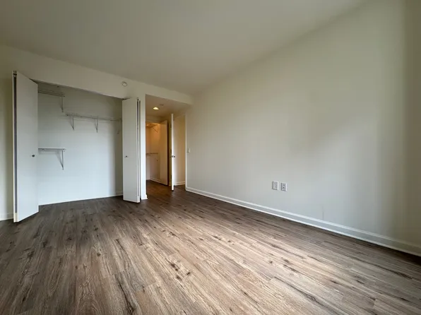 1 Morningside Drive image 16 of 17