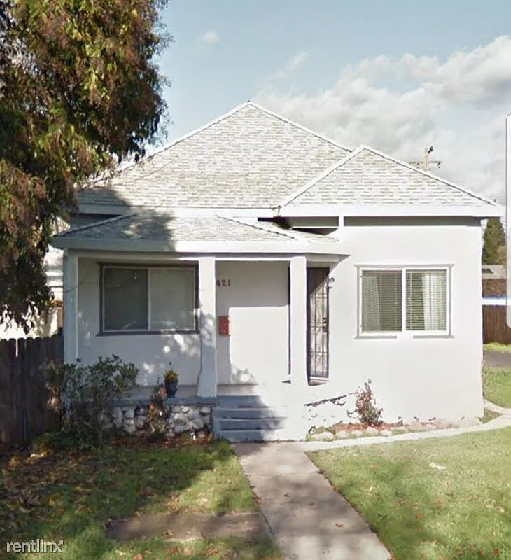 421 Alta Vista Ave photo 1