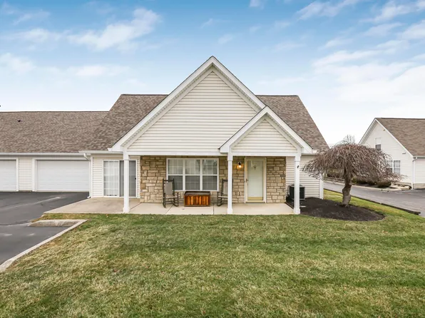 7904 Meadowlark Ln S, Reynoldsburg, OH 43068