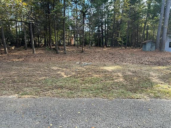 5th image of Darney St