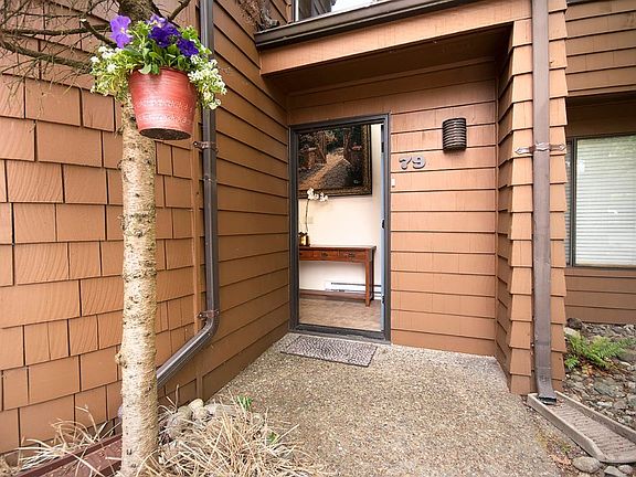 4th image of 11414 NE 128th St APT 79
