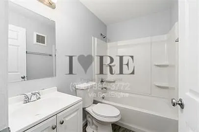 264 Powell Cir #C — Photo 12