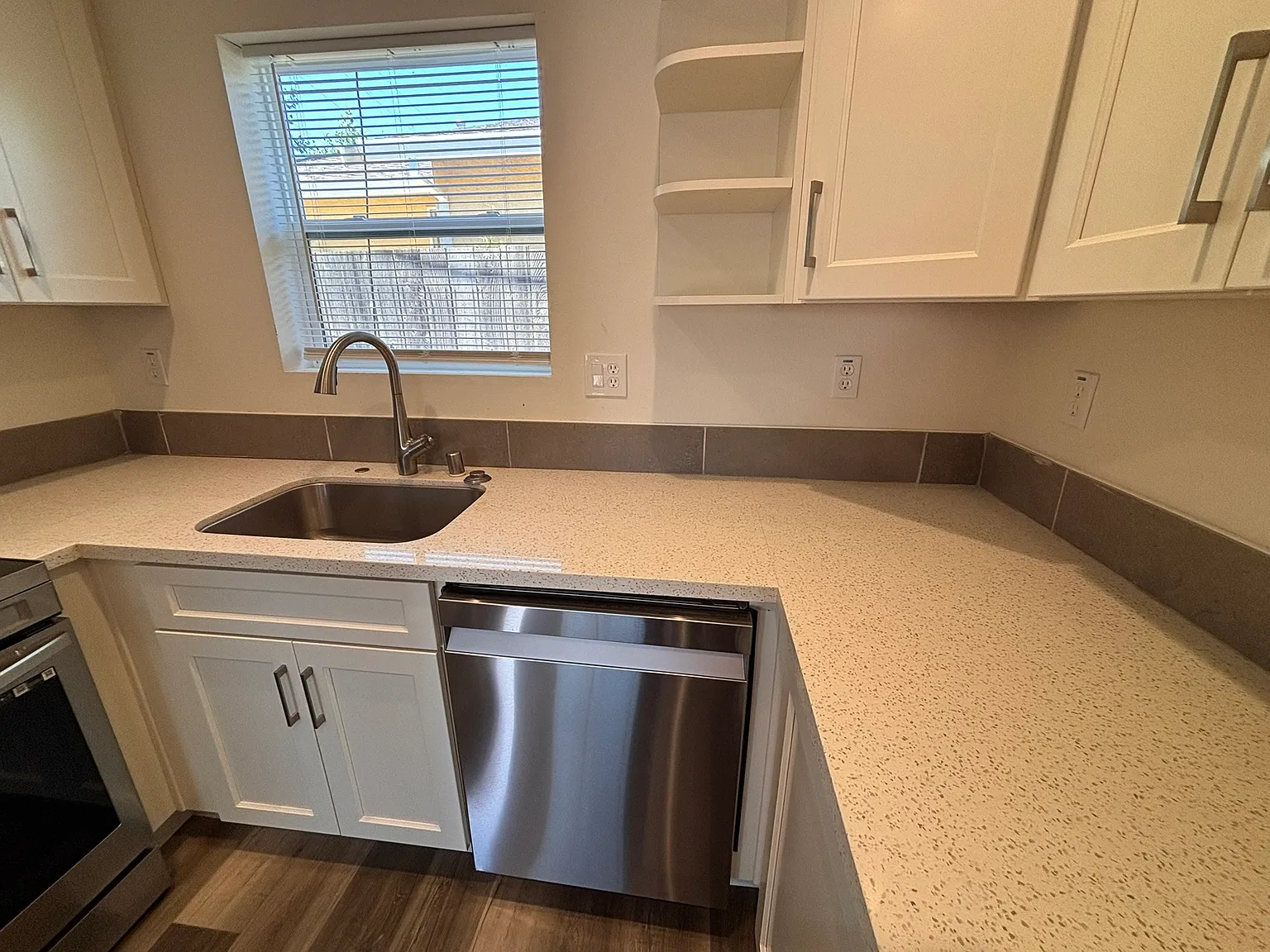 25 Rockwood Ct — Photo 3