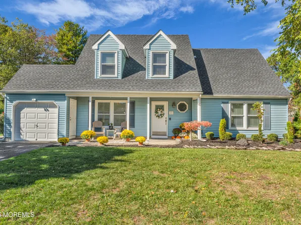 65 Charles Drive, Tinton Falls, NJ 07753