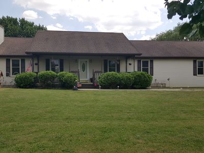 17015 W Poe Rd, Bowling Green, OH, 43402