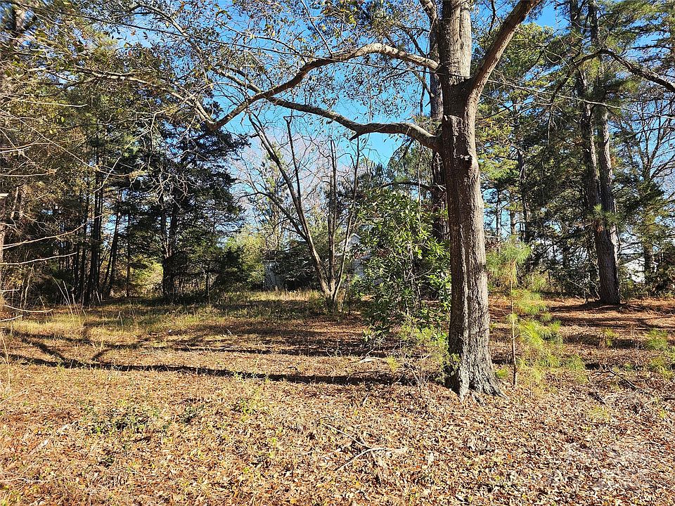 2nd image of 2565 Jb Denton Rd