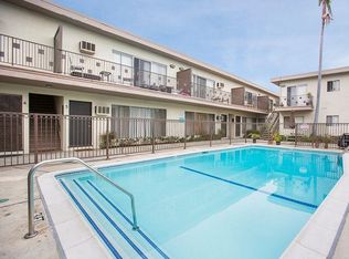 223 W Queen St, Inglewood, CA 90301