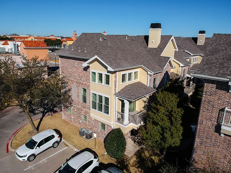 2002 Azure Pointe — Photo 3
