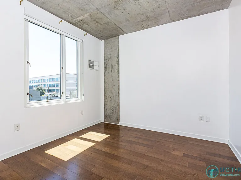 45 Bartlett St #413 — Photo 10