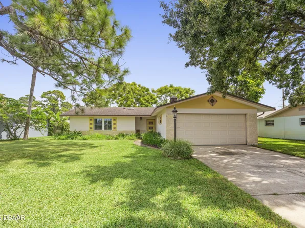 1305 Sunland Rd, Daytona Beach, FL 32114