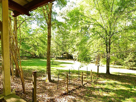 5th image of 12411 Tiffany Ln