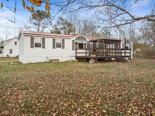 24 Eddy St, Parrsboro, NS B0M 1S0