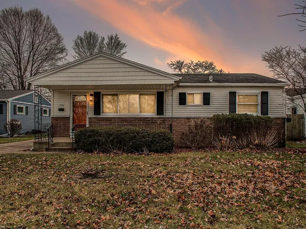 2842 Rockne Dr, South Bend, IN 46615