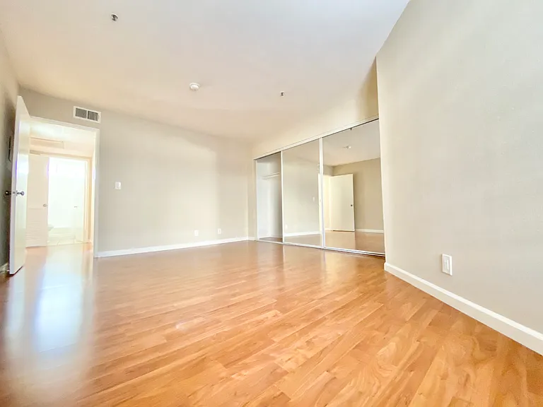 8722 Burton Way Property — Photo 17