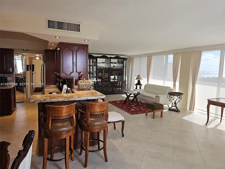 2049 S Ocean Dr #Penthouse 1 — Photo 7