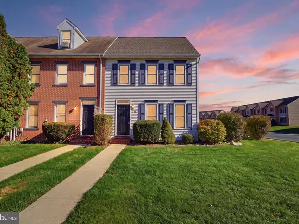 553 Bracken Dr, Chambersburg, PA 17201