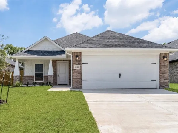 1613 Aleia Cv, Sherman, TX 75092