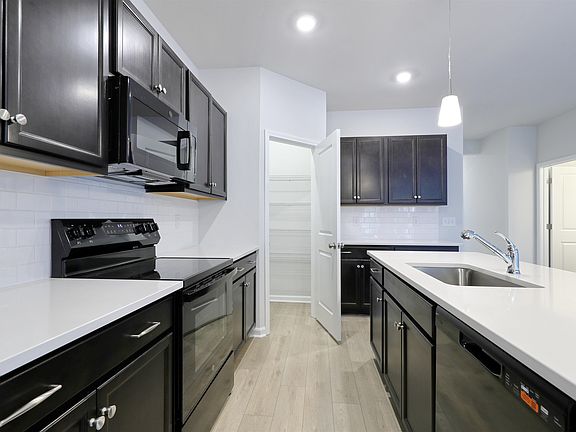 6th image of this home