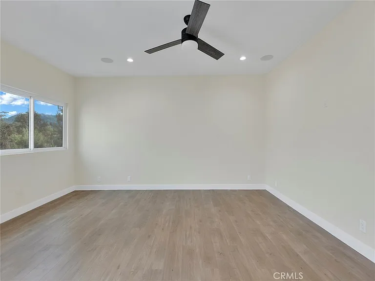 4530 Ensenada Dr — Photo 20