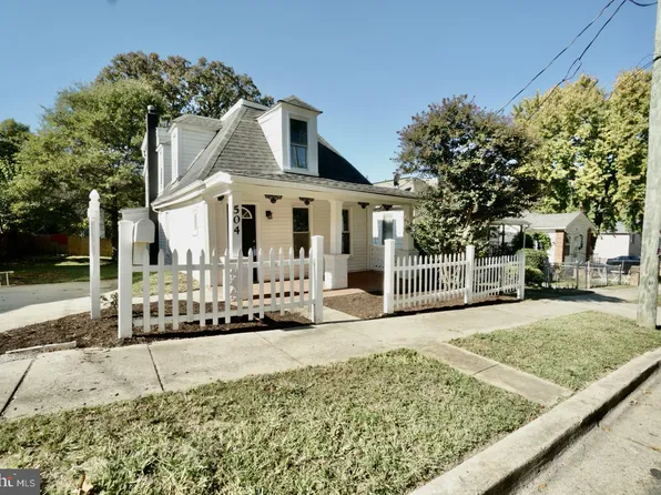 504 68th St, Capitol Heights, MD 20743