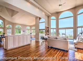 11661 Pointe Pl, Anacortes, WA 98221