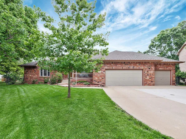 130 S Ashley Park Ct, Wichita, KS 67209