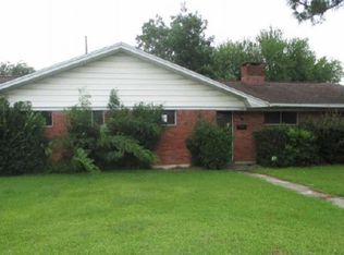 4249 Vassar St, Port Arthur, TX 77642