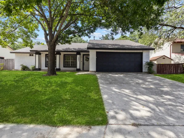 5802 kissing oak, San Antonio, TX 78247