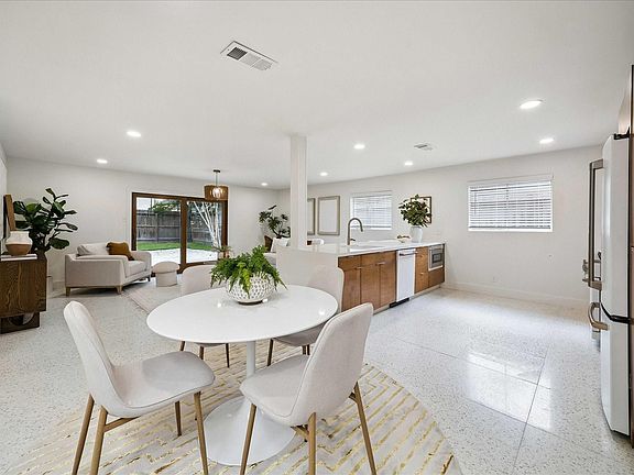 5th image of 12914 Hansel Ln