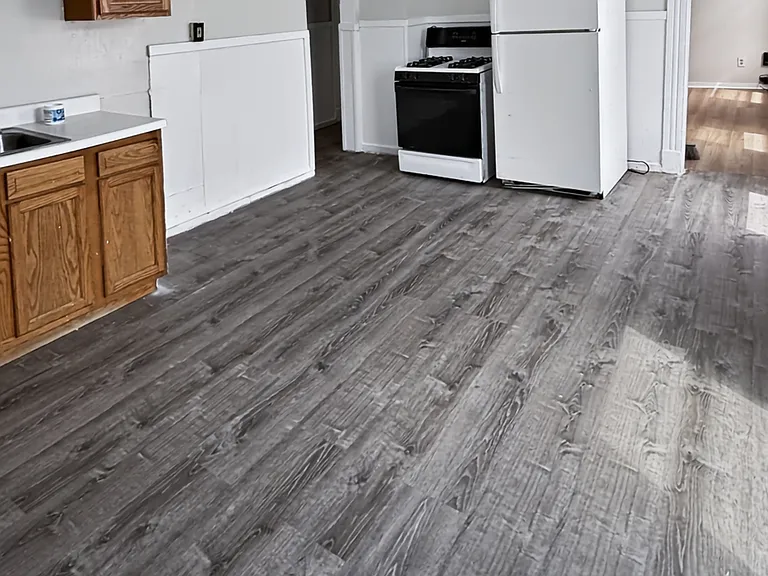 31 Vermont St #3 — Photo 2